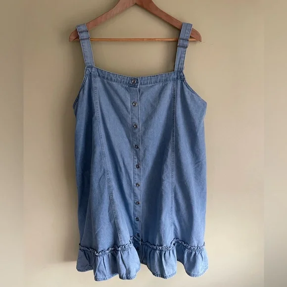 NWT City Chic Adjustable Strap Denim Dress - Picture 2 of 5